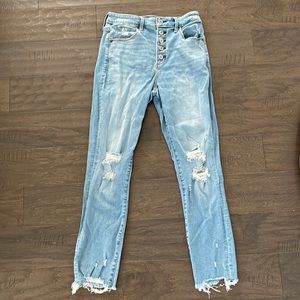 A&F curve love jeans